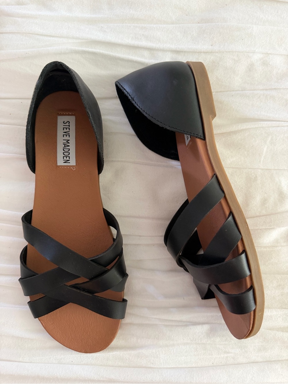 Steve Madden Black Leather Strappy D’Orsay Flat Sandals Size 7